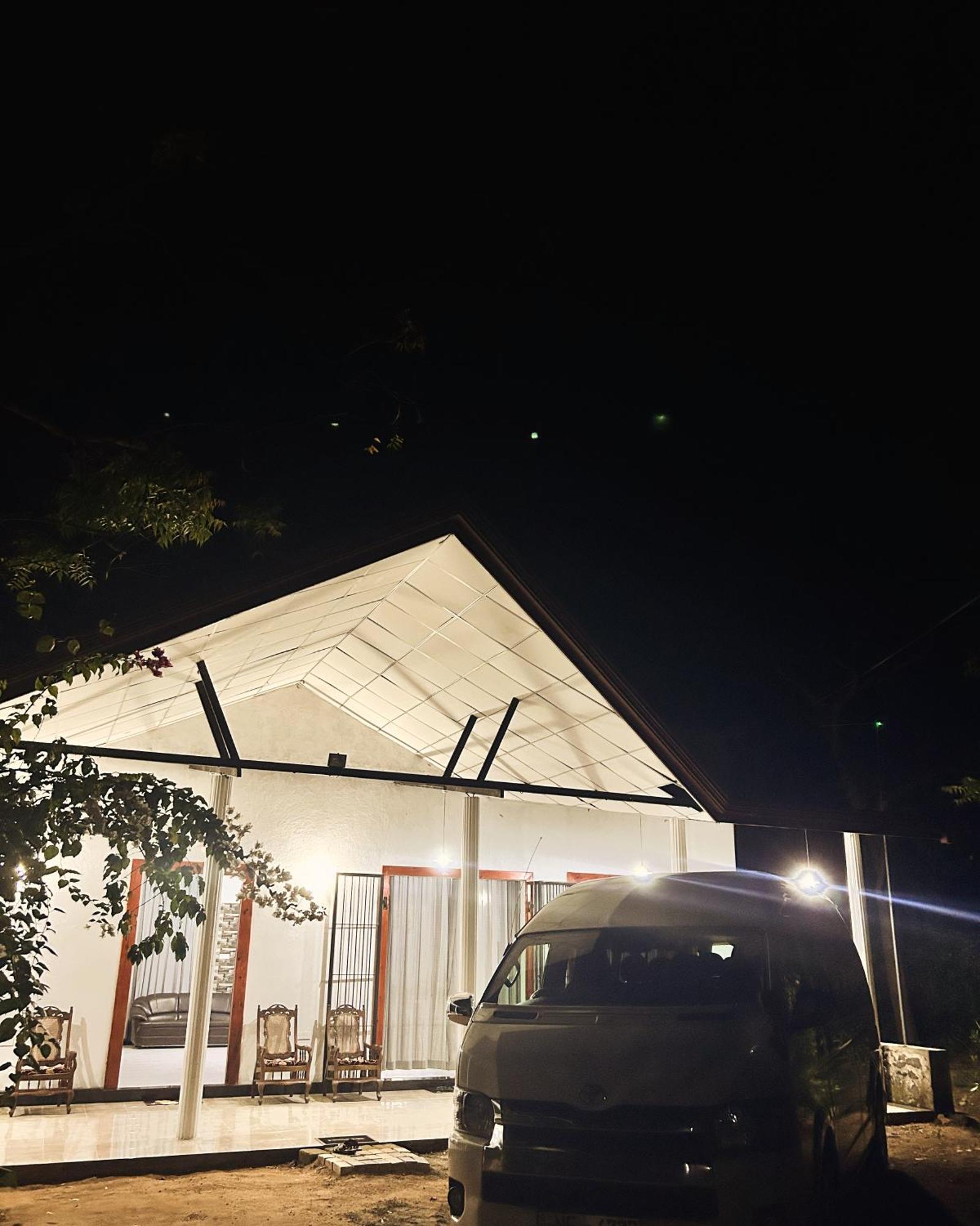 Neem Holiday Bungalow Yala Tissamaharama Eksteriør bilde